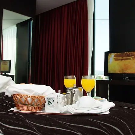 Axis Viana Business & 4* Viana do Castelo