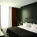 Hotel Axis Viana Business & 4*