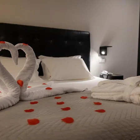 Axis Viana Business & 4*