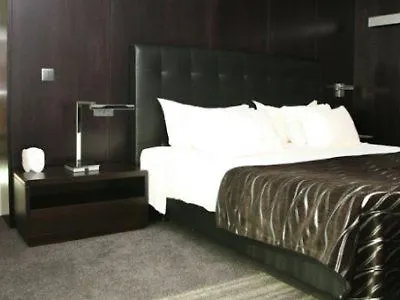 Hotel Axis Viana Business &