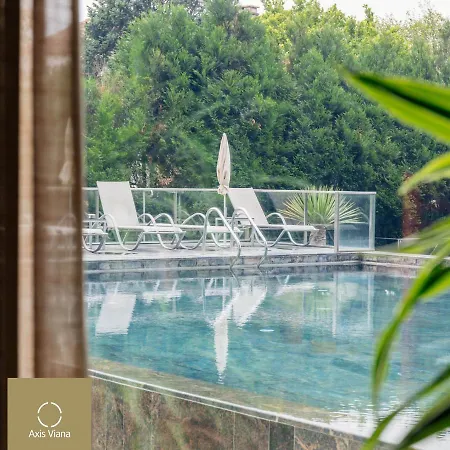 Hotel Axis Viana Business & 4*