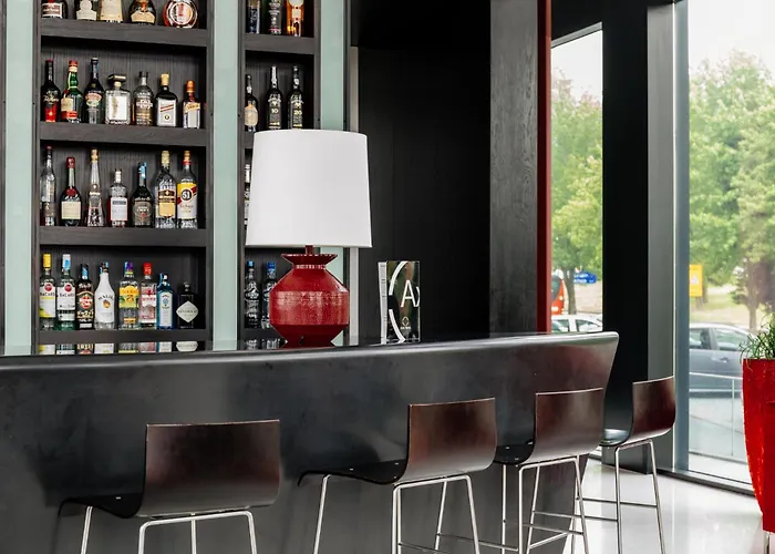 Axis Viana Business & 4*