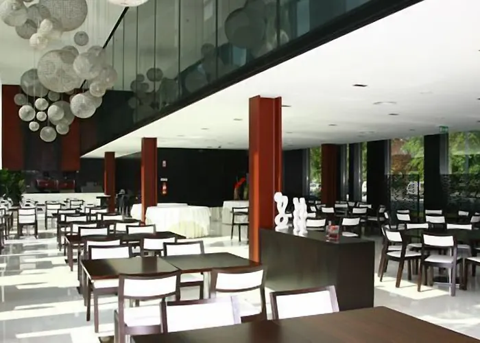 Axis Viana Business & 4* Viana do Castelo