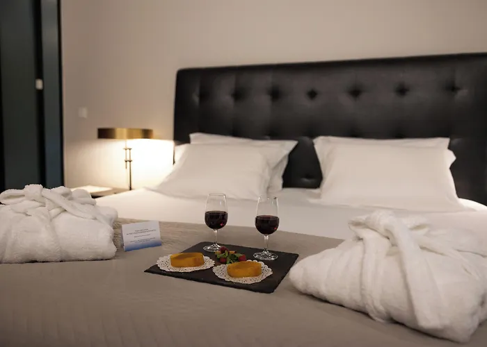 Hotel Axis Viana Business & 4*