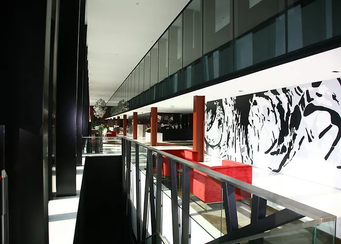 Axis Viana Business & Hotel