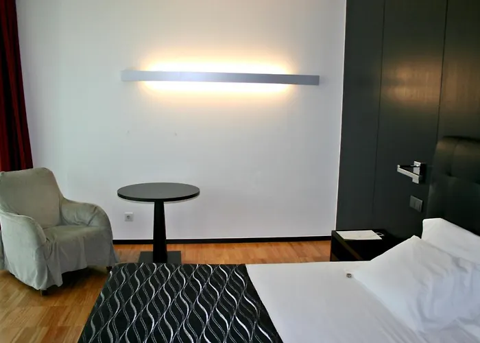 Axis Viana Business & 4* Viana do Castelo